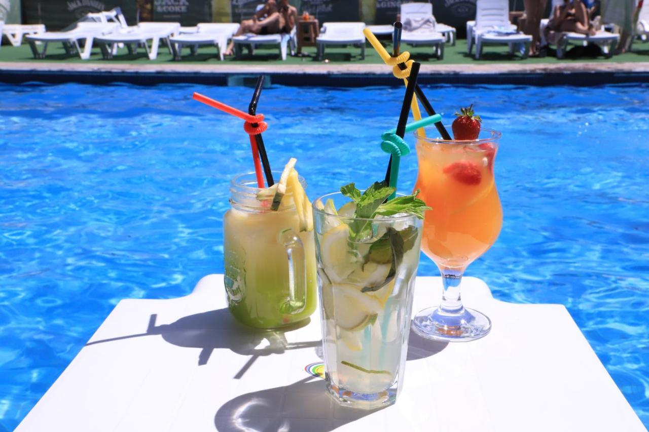 Regineh Hotel Erywań Zewnętrze zdjęcie